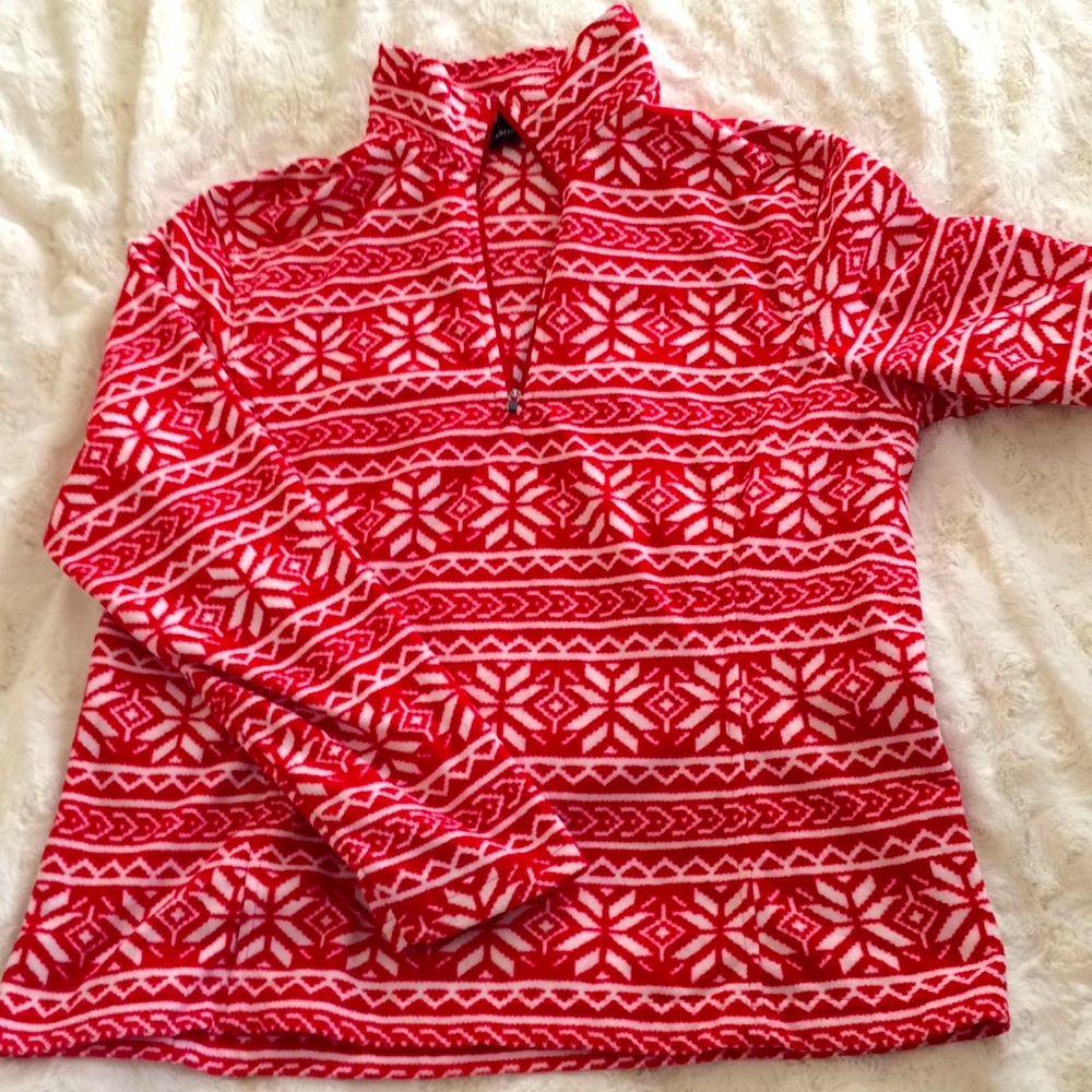 Poly fleece red snowflake zip T 10 12 M petite